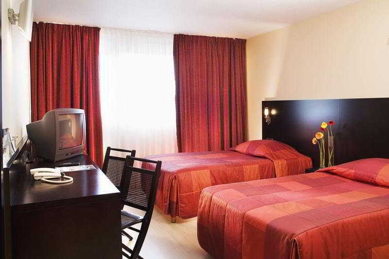 Hotel Escale Oceania Brest Gouesnou Esterno foto